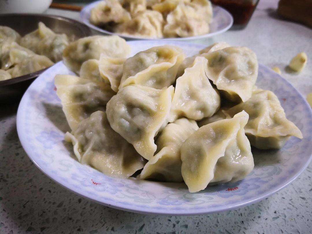 东北饺子都有什么饺子馅?东北人“最常”吃的7大饺子馅儿，都是家的味道