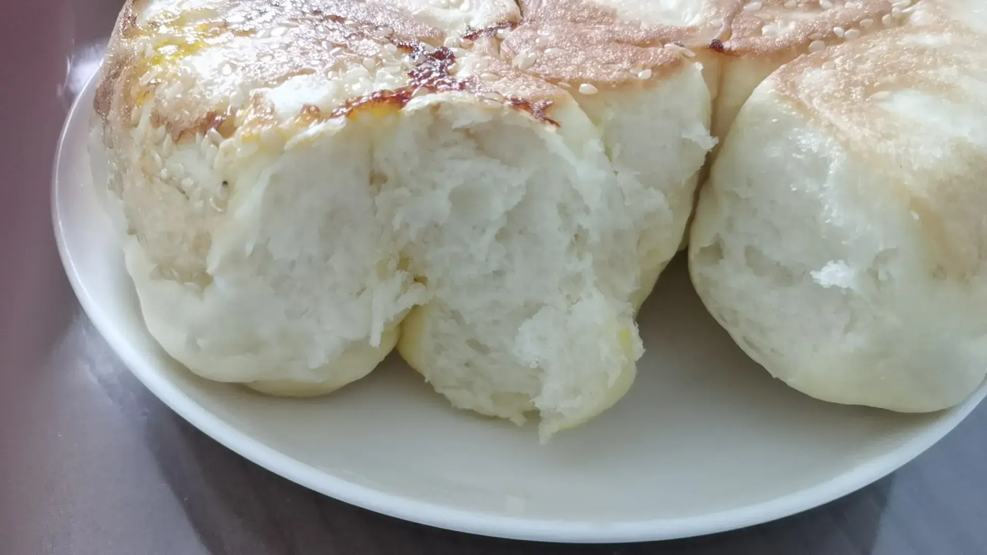 电饭煲做面包的家常做法（今日分享用电饭煲做面包）